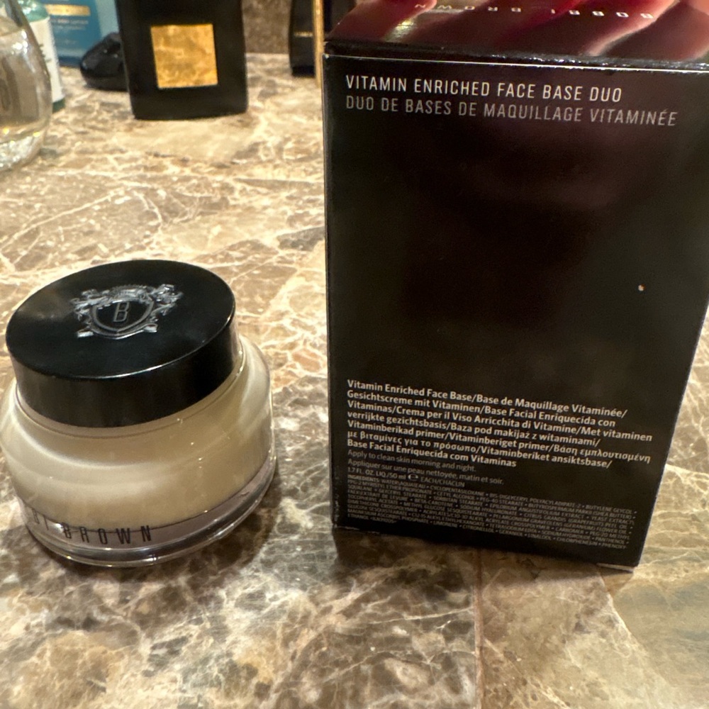 Bobbi Brown Vitamin Enriched Face Base Duo - 2 1.7 oz Jars - Picture 5 of 5